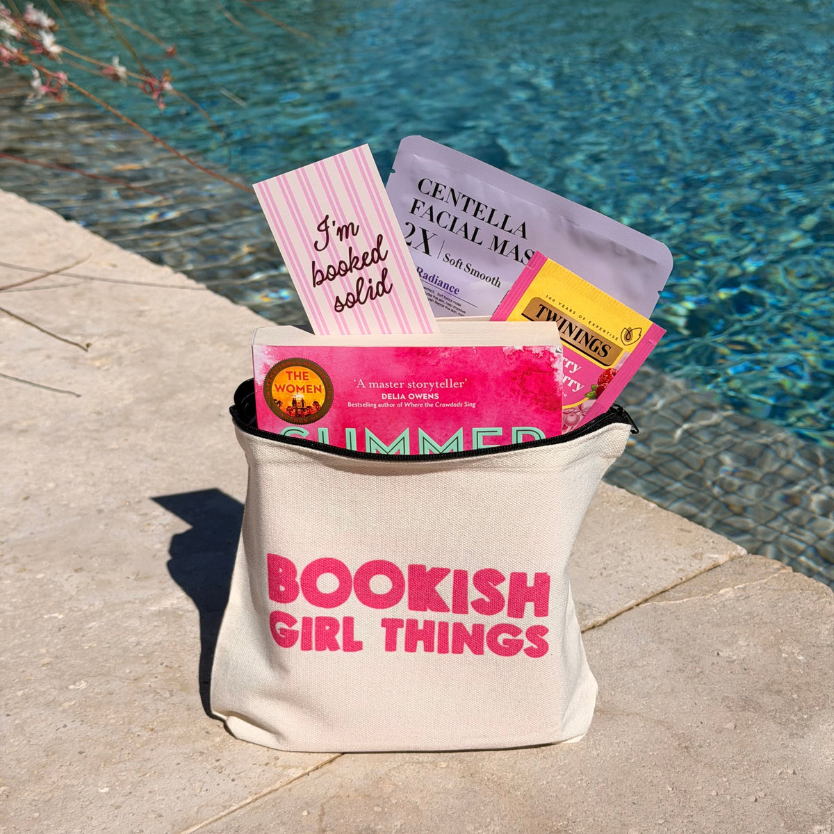 Monthly Bookish Box | The Short Stuff Club