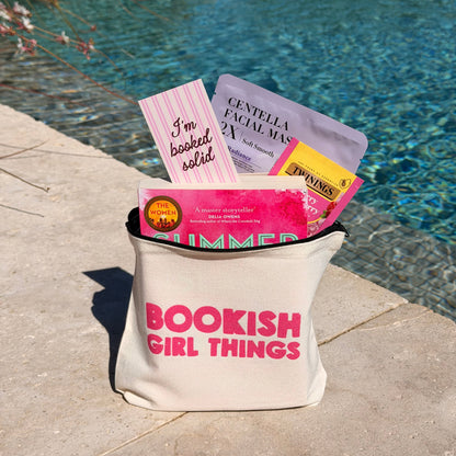 Monthly Bookish Box | The Short Stuff Club